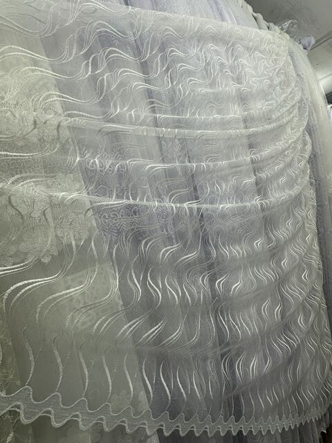 Якісний фатиновий тюль з вишивкою №4695 кремова