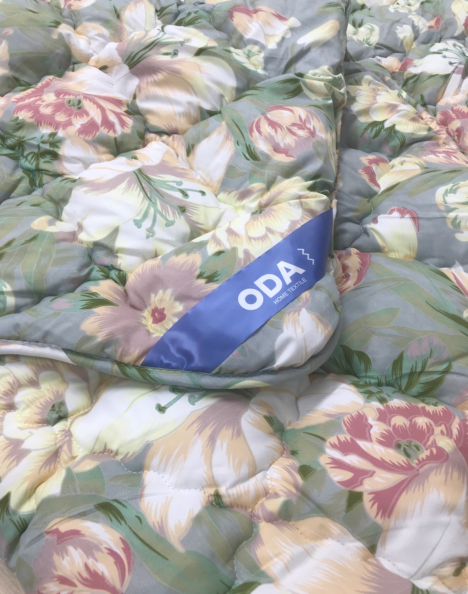 Одеяло полуторное зимнее 155х210 холлофайбер цветочное 
